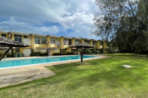 Kingston tropical retreat